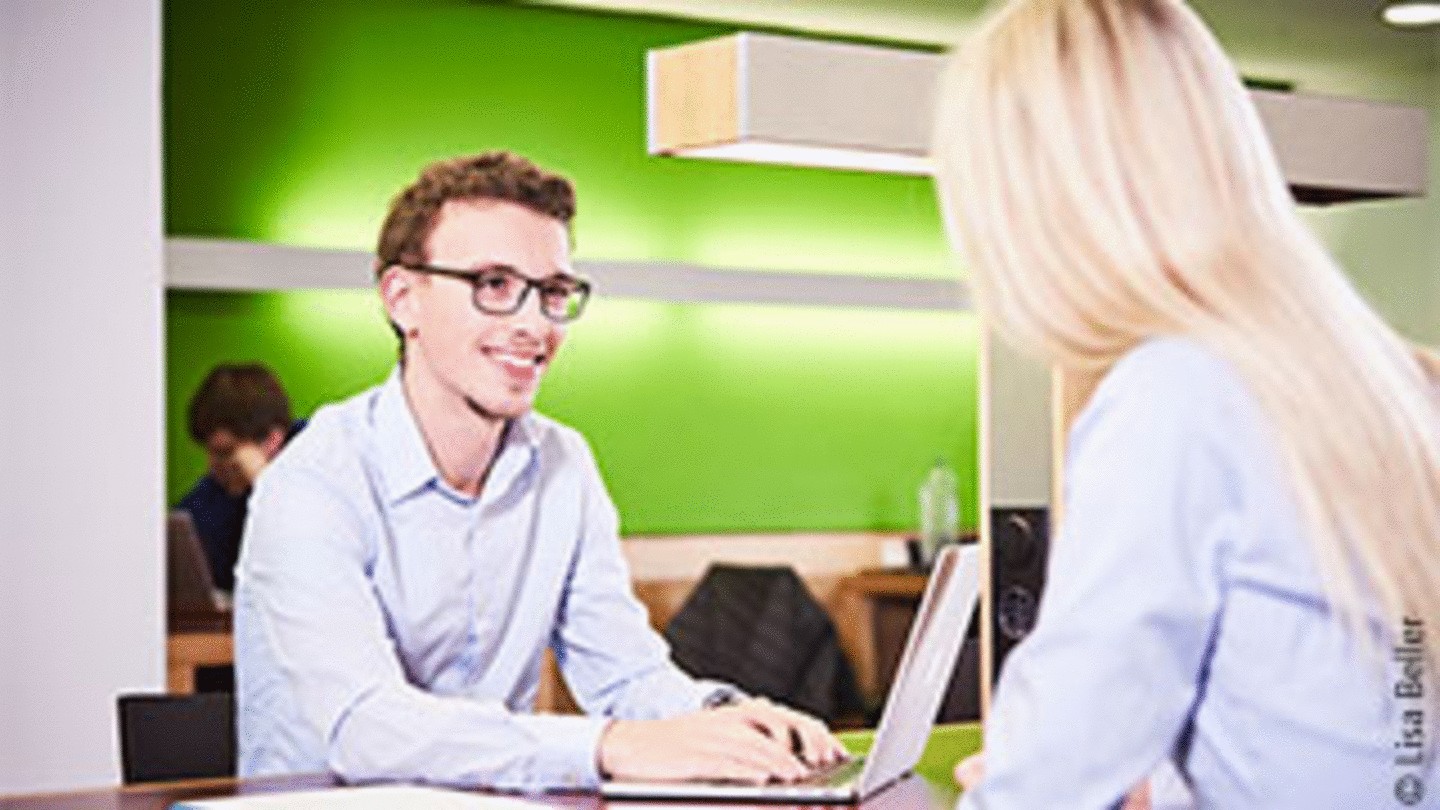 Research Track (Master Economics)